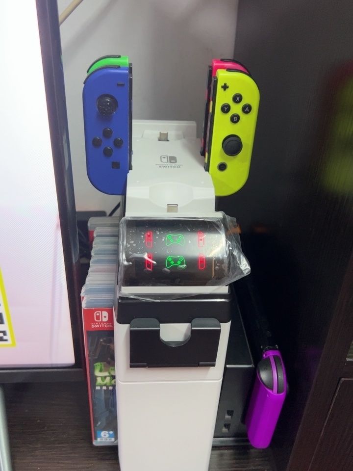 Switch充電収納スタンド｜Switchドック収納・組立式・省スペース・多